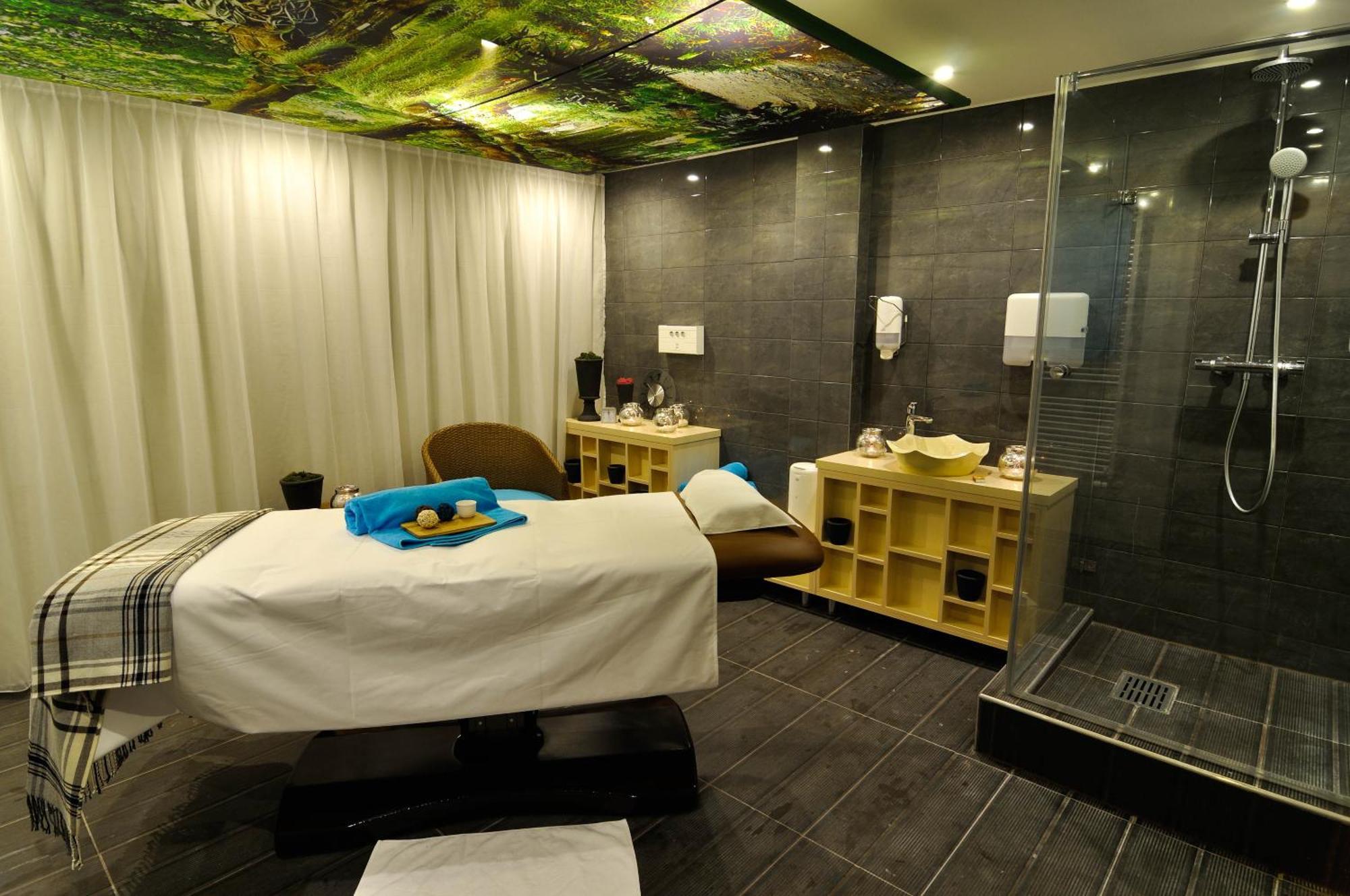 Hotel Cascade Resort & Spa Demjen Ngoại thất bức ảnh